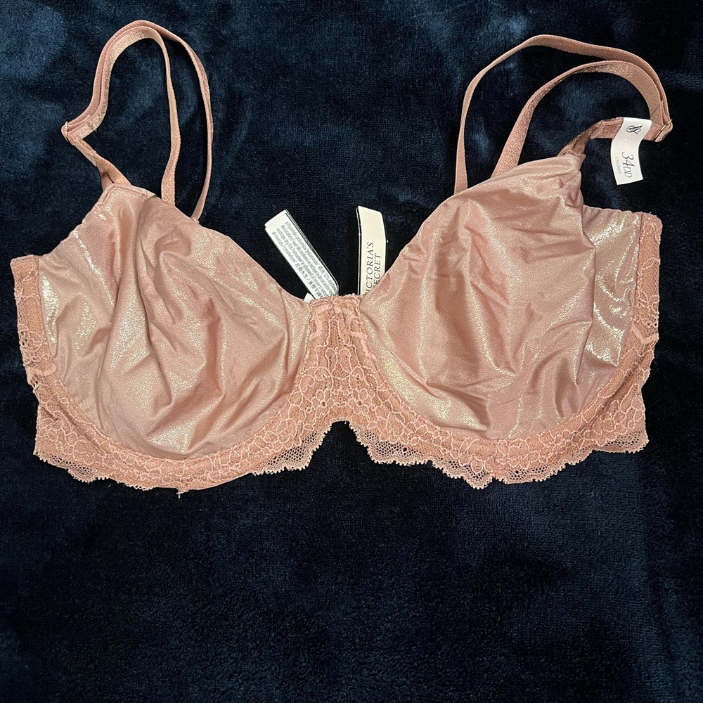 New Victoria’s Secret Dream Angels Wicked Unlined Smooth Shimmer Balconette Bra